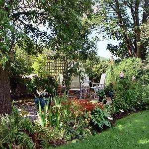 https://pennycroft-guest-house.yorkshirehotels.net