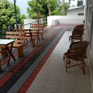 https://british-county-munnar.hotels-munnar.com